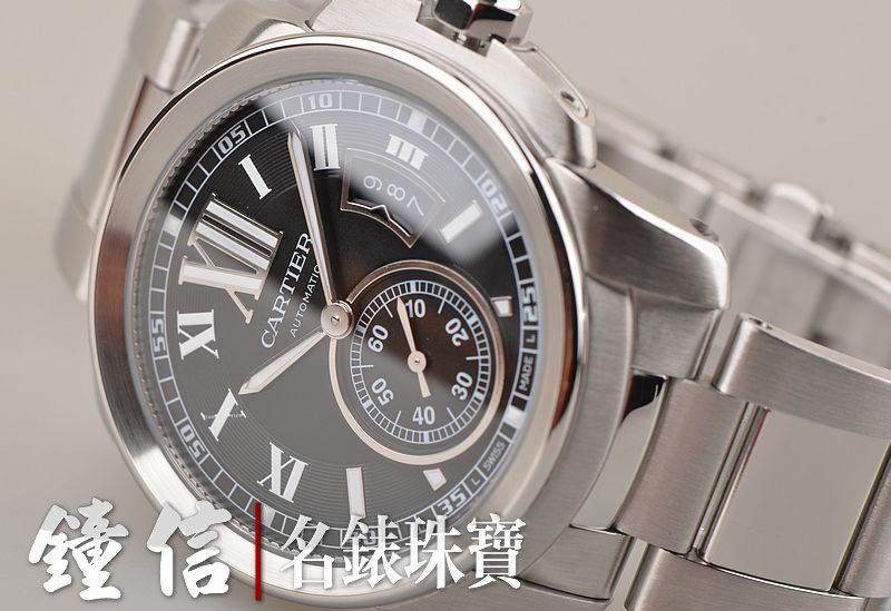 已售出【97新】卡地亚卡历博黑盘钢带自动机械小三针日历男表W7100016