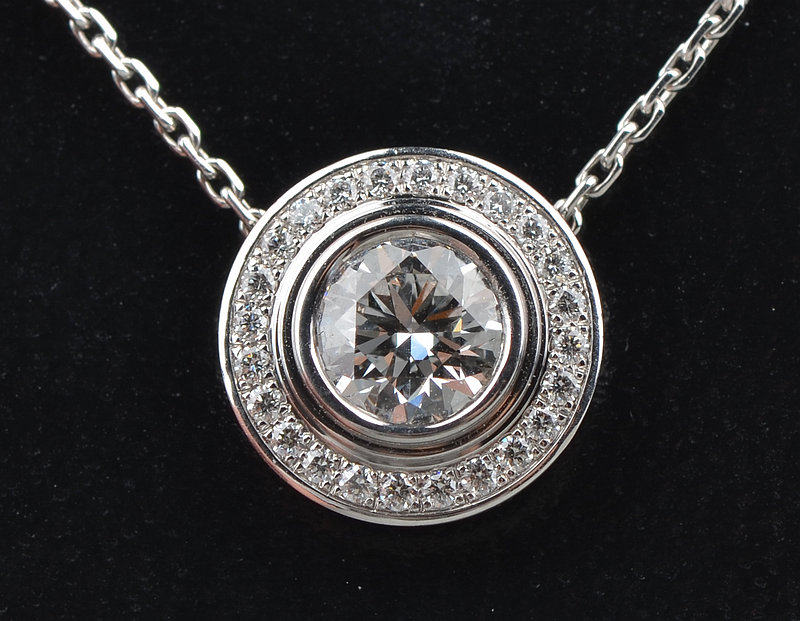 已售出【97新】卡地亚18K白金钻石吊坠D'AMOUR项链 GIA证书 盒证齐全