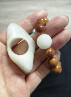 手串新疆和田玉籽料