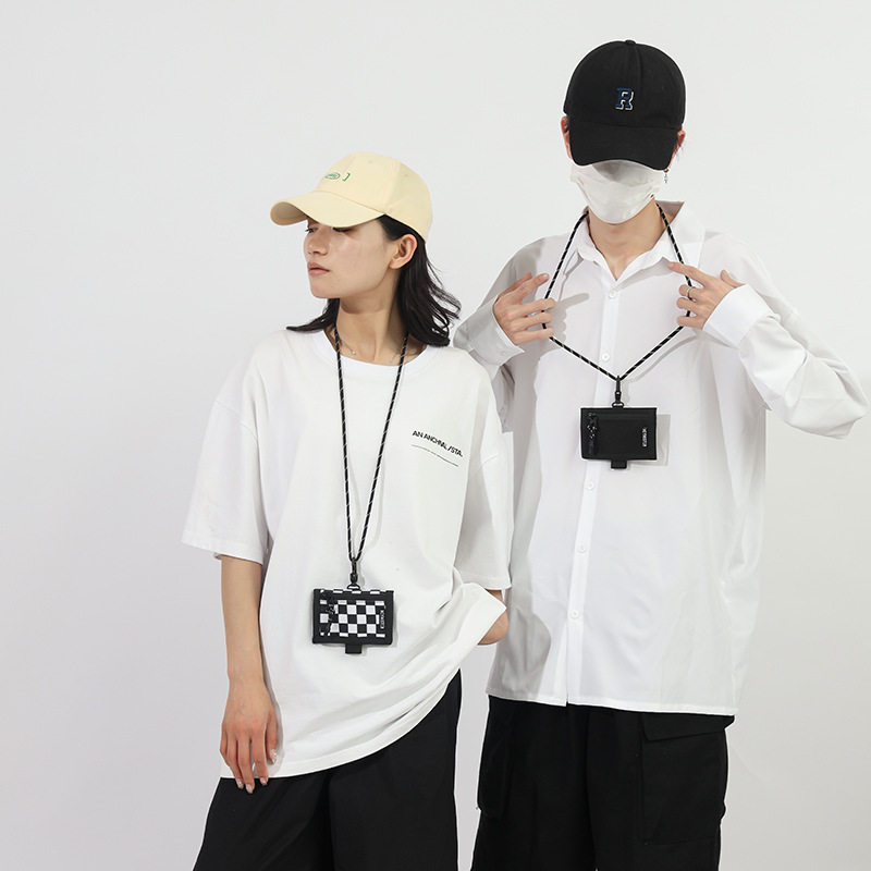 2024新款日系ins街头潮牌挂脖编织拼色斜挎包卡包零钱包公交工牌