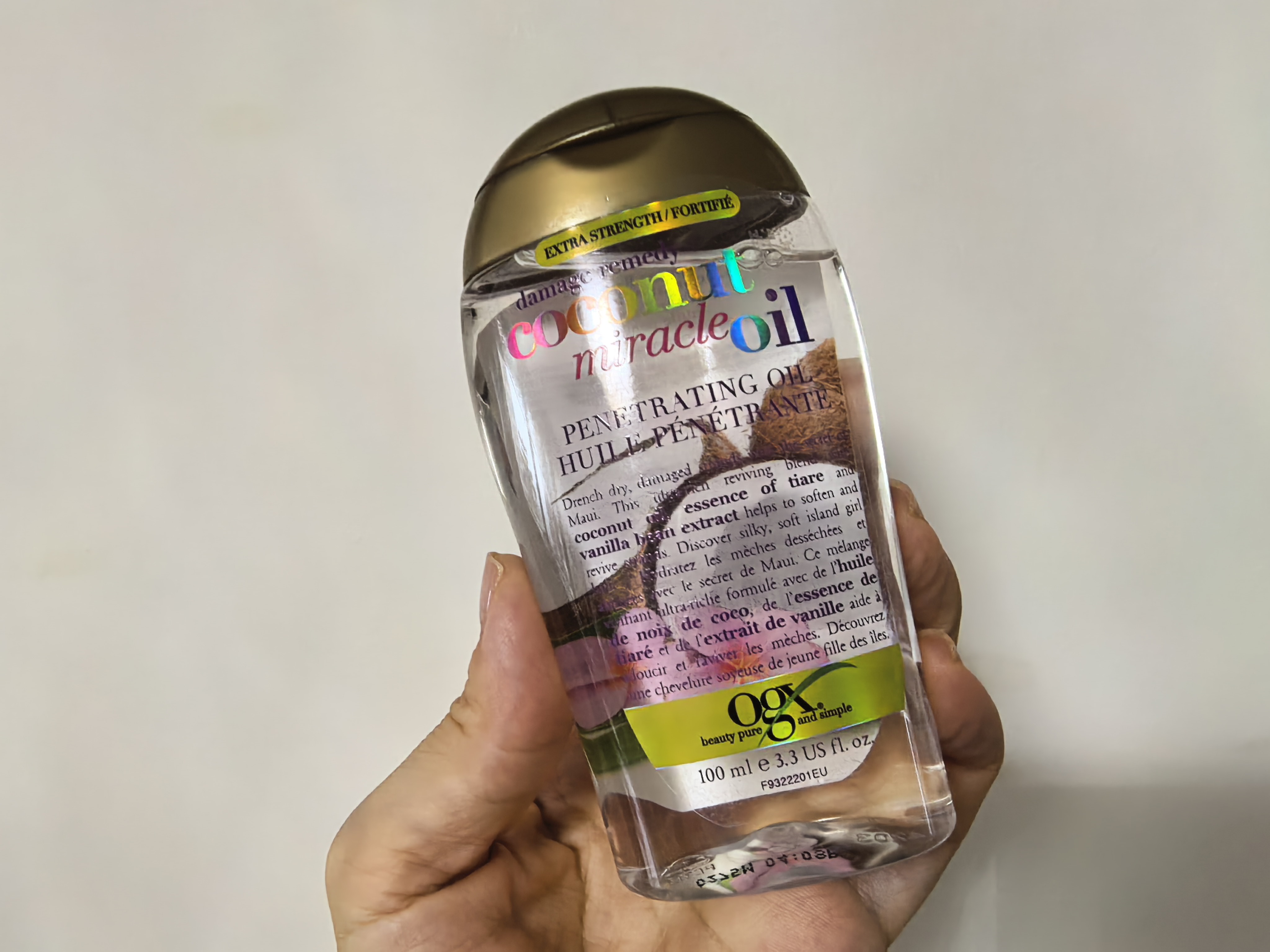 OGX摩洛哥 椰子油护发精油 好用又好闻 保湿顺滑 柔顺秀发 100ml