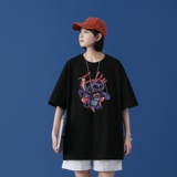 黑色