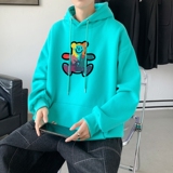 湖绿色