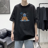 黑色