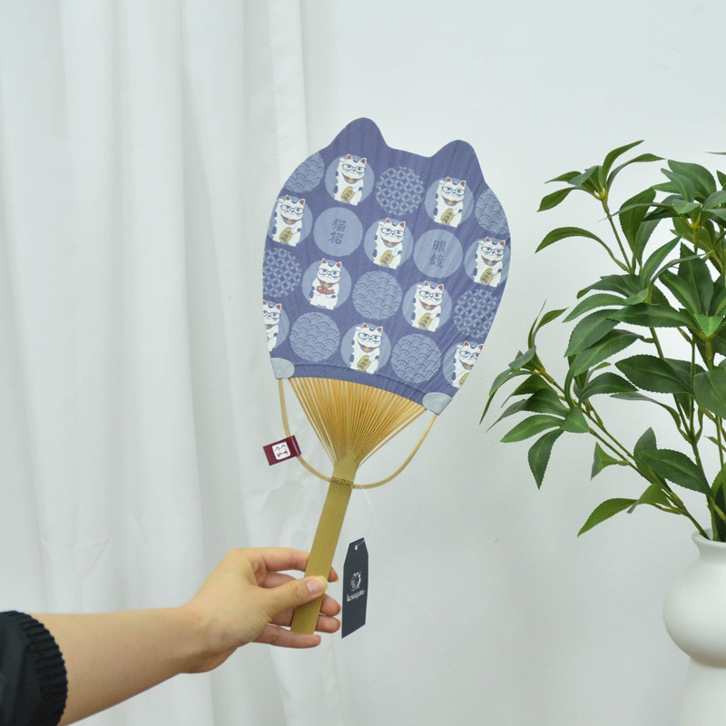 日本进口招财猫竹扇子日式扇子可爱创意和风小扇夏日纳凉礼物送人
