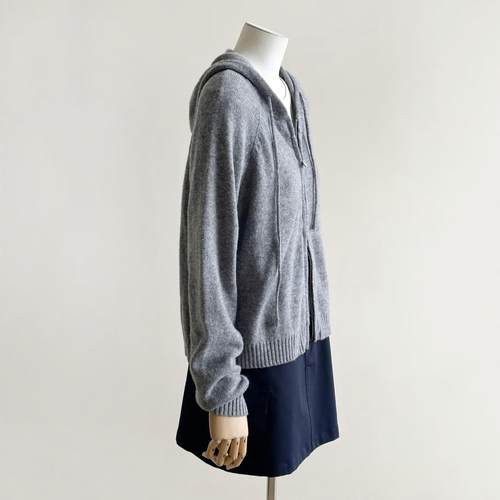 100%羊毛连帽长袖针织衫