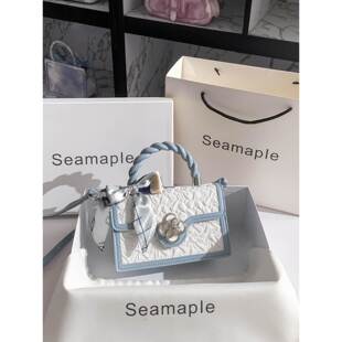 小众高级感小方包斜挎包潮 新款 原创设计时尚 真皮手提包秋冬季