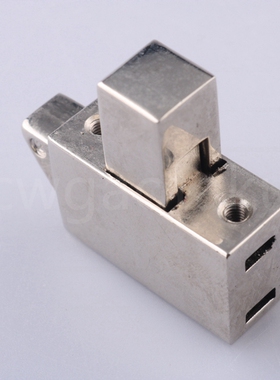 DK637动火车地铁取款机自助机镀镍方型按锁碰撞锁搭扣撞击按钮锁