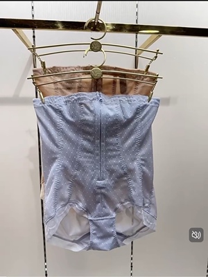 平角中腰薄款女士内裤曼妮芬无痕