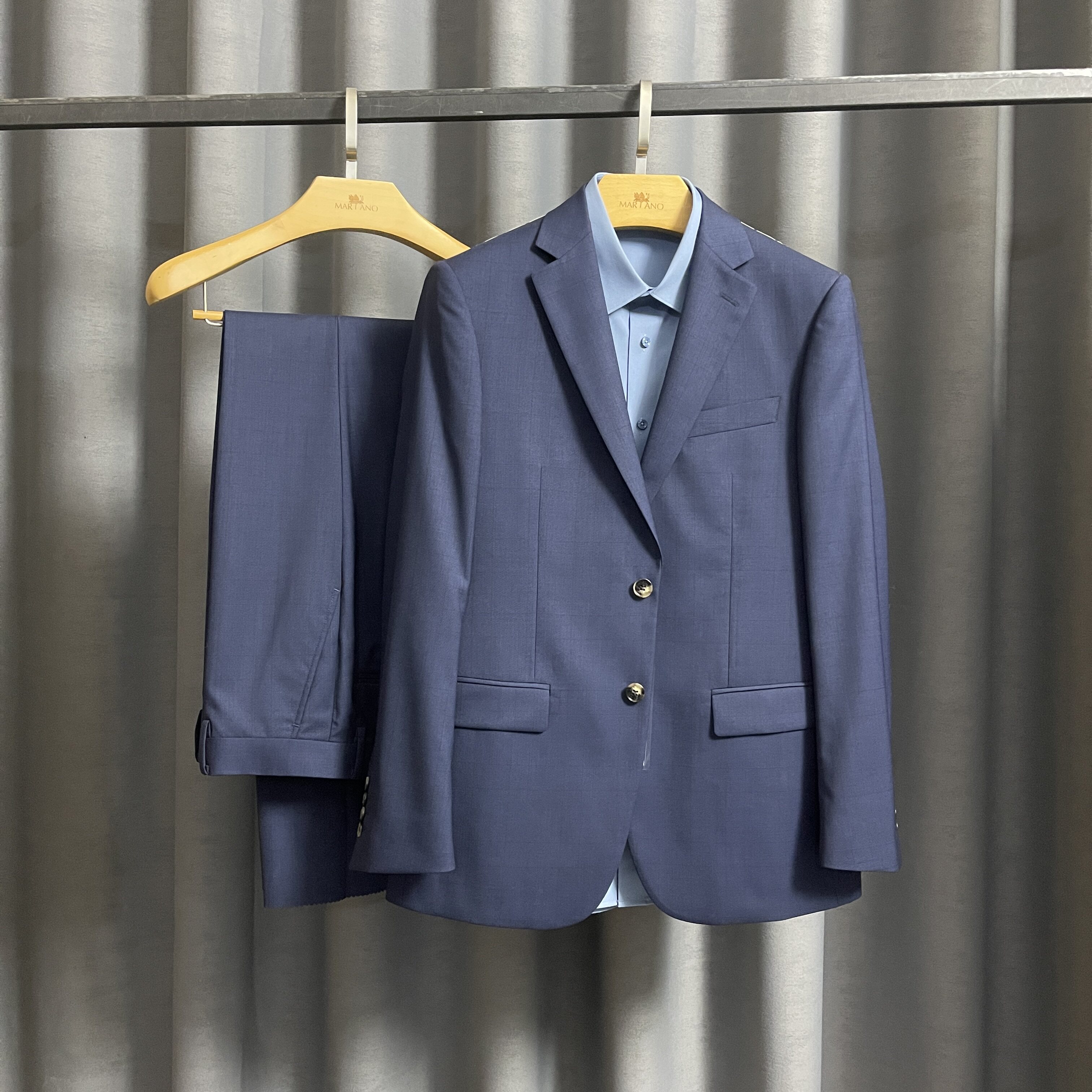 暗格 80%精纺羊毛 175码男士西服套装皮尔卡丹 双开衩 春秋款西服