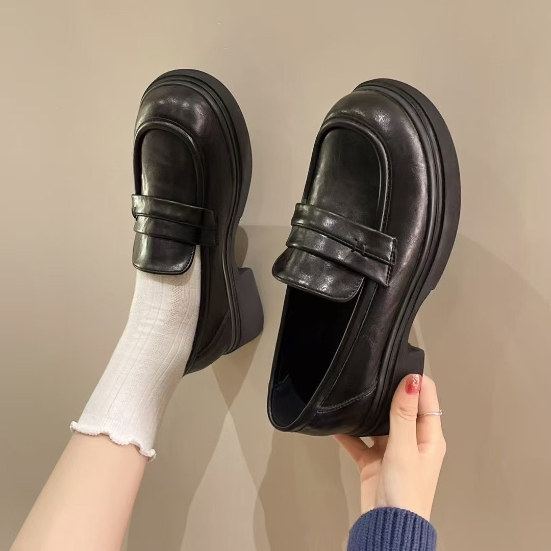 黑色厚底乐福鞋女英伦粗跟小皮鞋