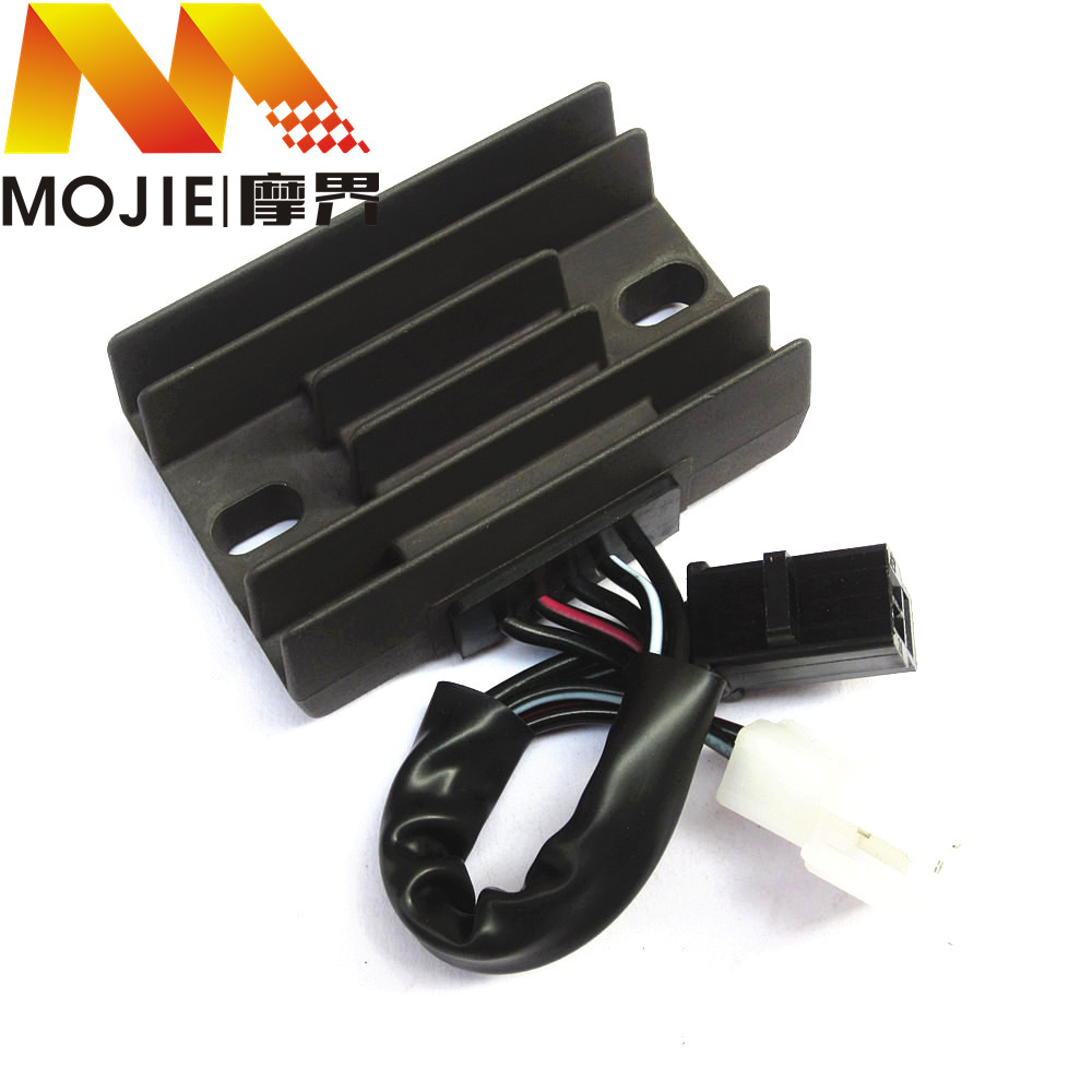 摩托车配件适用铃木太子GN125H整流器GN125F充电器GN125-2F稳压器