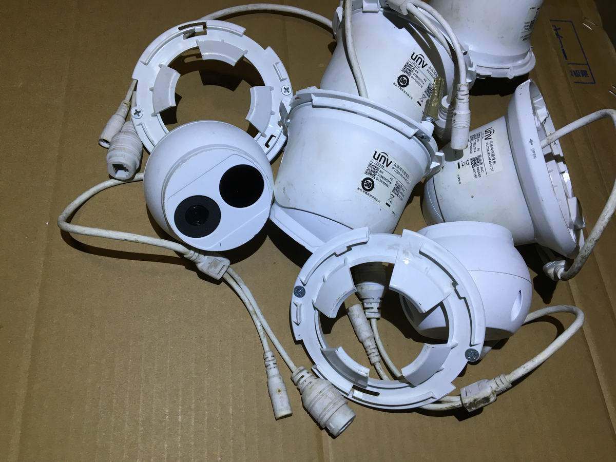 拆机unv宇视半球网络摄像头ipc332s-ir3-hf40-c-dt