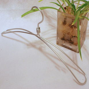 外贸出口铝合金金属衣架交叉双线创意铝衣架子服装 店大衣架