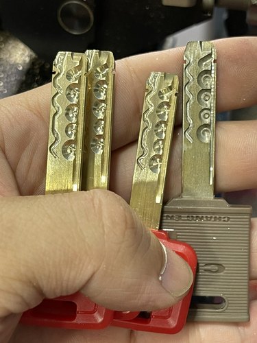 大门以色列母珠智能挂锁进口钥匙