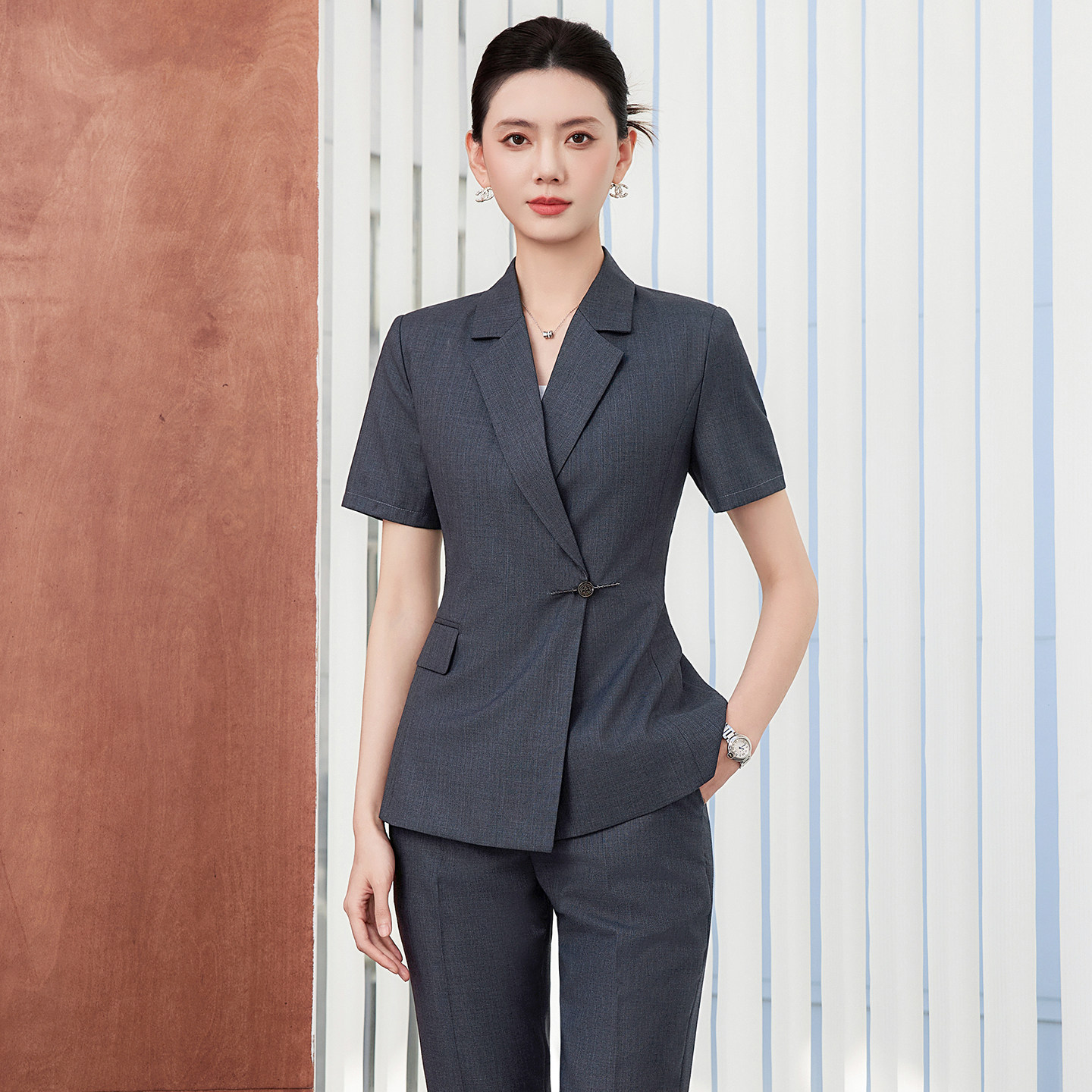 短袖西装套装女夏薄款气质工作服图片