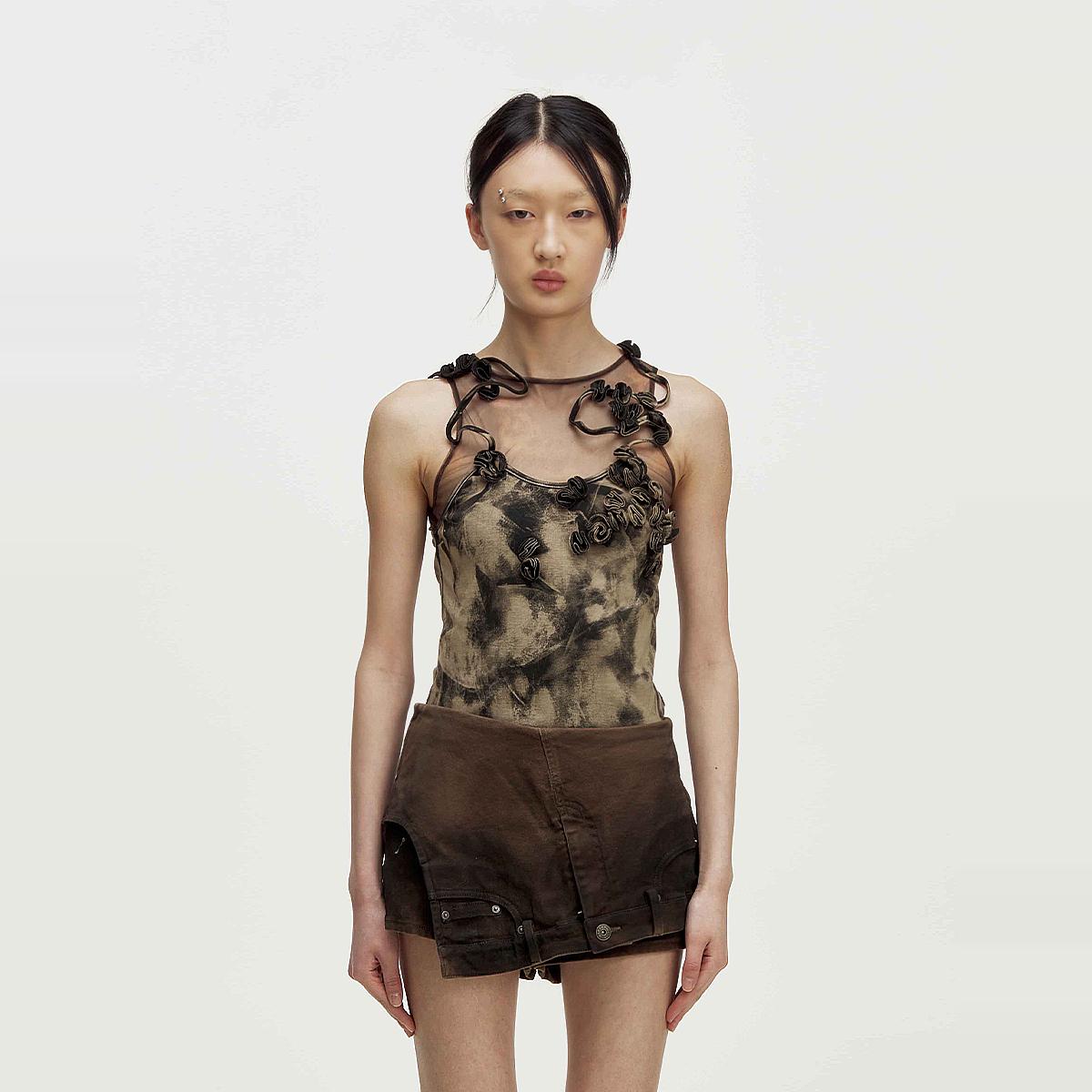 MARRKNULL新款藤蔓花朵背心