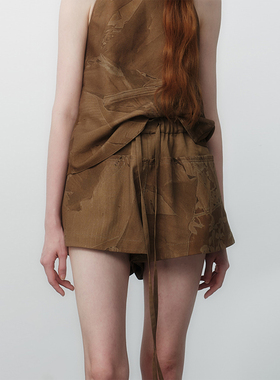 【现货】UNCHATGRIS 26SS 春夏新款印花拼接花苞短裤 DOUBLEBOO