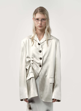 【现货】AVAVAV 25FW 白色缎面褶皱西装外套 DOUBLEBOO