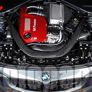 适用于宝马F8x M2c M3 M4专用 英国Eventuri碳纤维冷进气总成套件