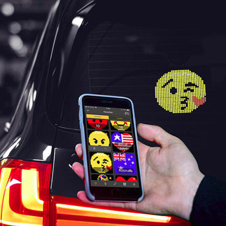 美国车载LED表情包 手机APP及语音控制 自定义图像 内置游戏