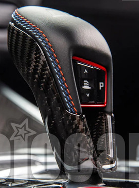 宝马G87 M2 G80 M3 G82 M4 改装oiomotors干碳碳纤维排挡头装饰罩