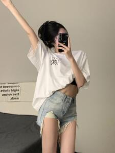 T0257-P25  简约手绘设计纯棉印花短袖t恤女宽松韩版图片