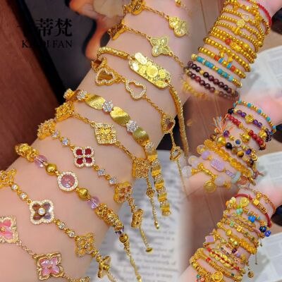 小红书爆款沙金手链点钻四叶草五花手链新中式沙金五帝钱盘缠