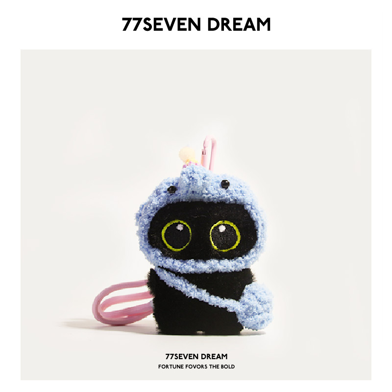 原创小猪头套大眼黑猫毛绒书包包挂件可爱公仔精致挂饰汽车钥匙扣