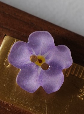 16mm左右 一颗价格德国JIM亚克力材质光亮薰衣草紫色木槿花纽扣