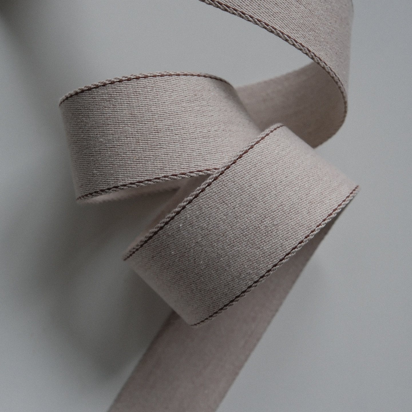 豪厄尔斯通原色牢固织带包带