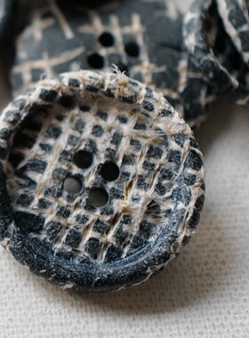 25mm15mm一颗价格英国Textile Garden灰蓝色滚边纹理破碎感纽扣