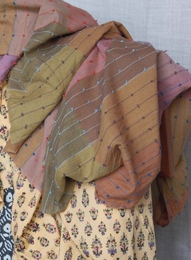 10cm长112cm宽英国Merchant and mills丁香紫草叶线圈纹棉布