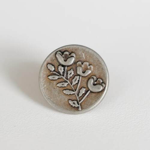 德国DILL做旧微仿锈花卉金属纽扣