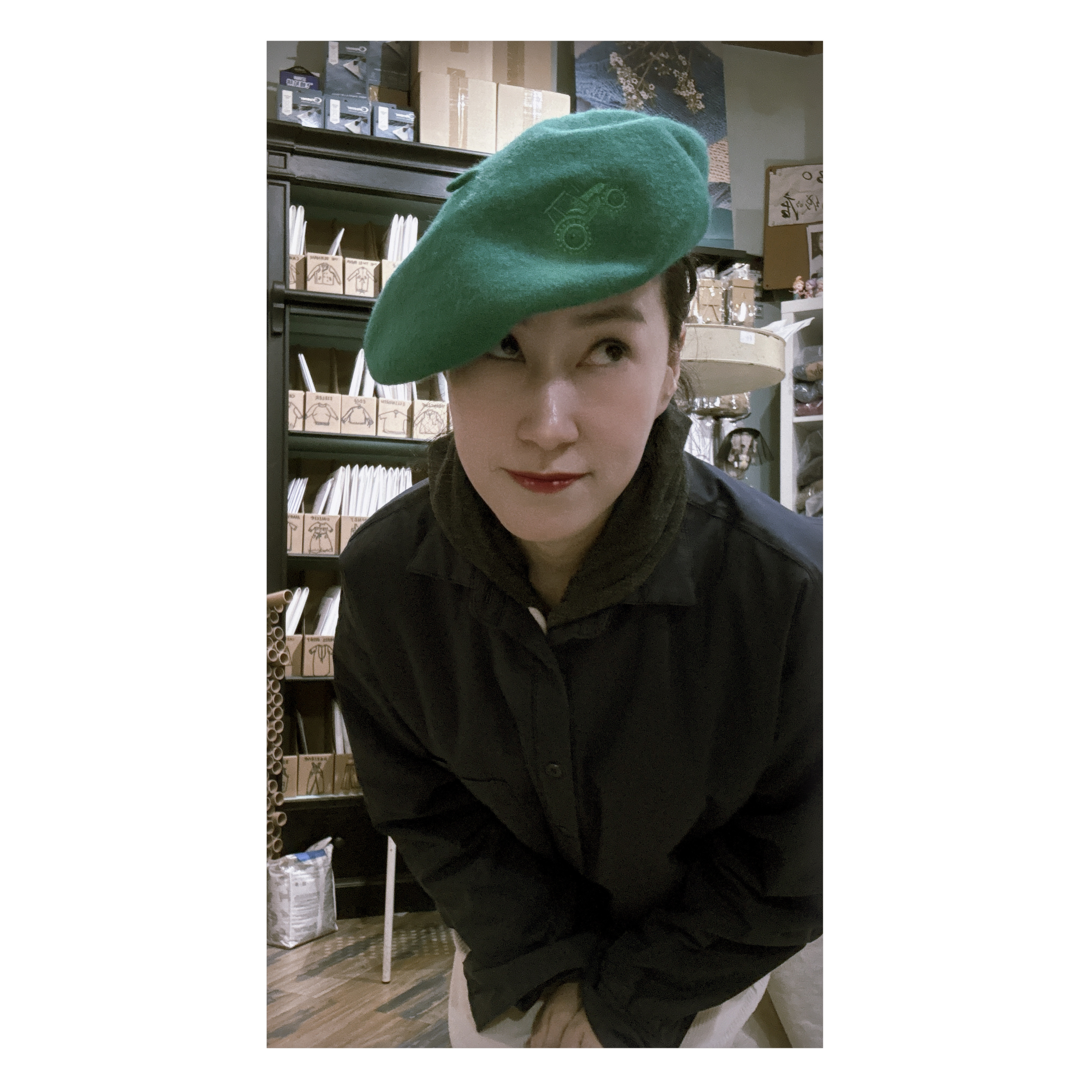 英国农民 女王制帽师Rachel Trevor Morgan设计森绿色贝雷帽