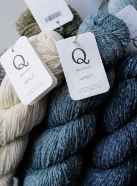 Wren粗犷而优雅毛纺2股DK粗度羊毛有机棉春秋过度季夹花毛线50g