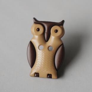 16mmx25mm一颗价 德国DILL棕色顶冠和翅膀肤色肚皮和脸猫头鹰纽扣