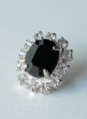 15mmx13mm仅一颗 德国VINTAGE华丽黑色圆角莱茵石纽扣