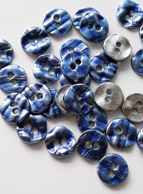 12mm不到一颗价英国Textile Garden蓝色金属仿波浪纹表面银背纽扣