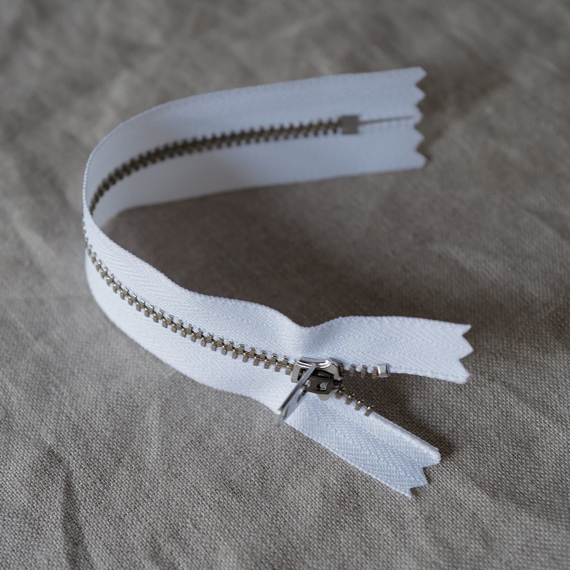 M&M订制款YKK雪白镍拉链