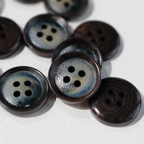 15mm一颗价英国Textile Garden棕色边中心蓝染晕色象牙棕榈纽扣
