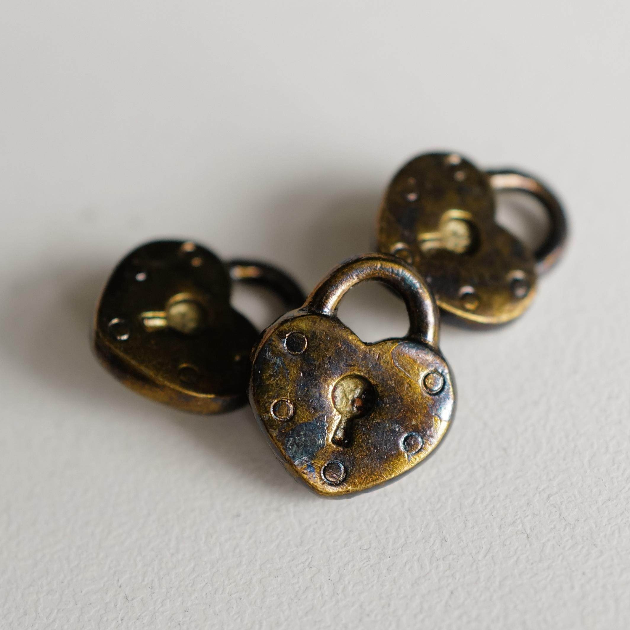 14mmx16mm一颗价德国JIM超萌沧桑焊迹青铜色迷你爱心锁形金属纽扣