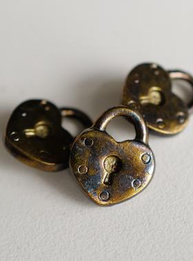 14mmx16mm一颗价德国JIM超萌沧桑焊迹青铜色迷你爱心锁形金属纽扣