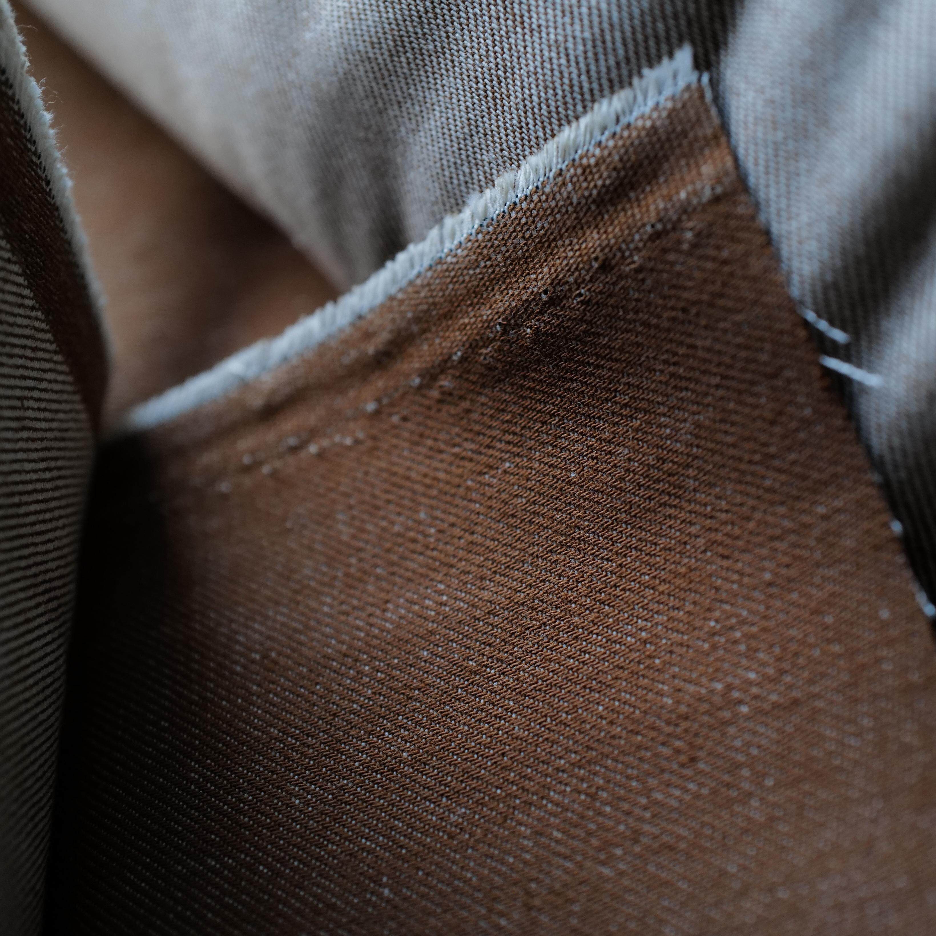 160cm宽赫伯特棕色牛仔布料