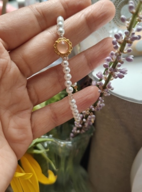 网红爆款珍珠手链女镀色粉水晶轻奢小众设计感高级气质百搭手饰