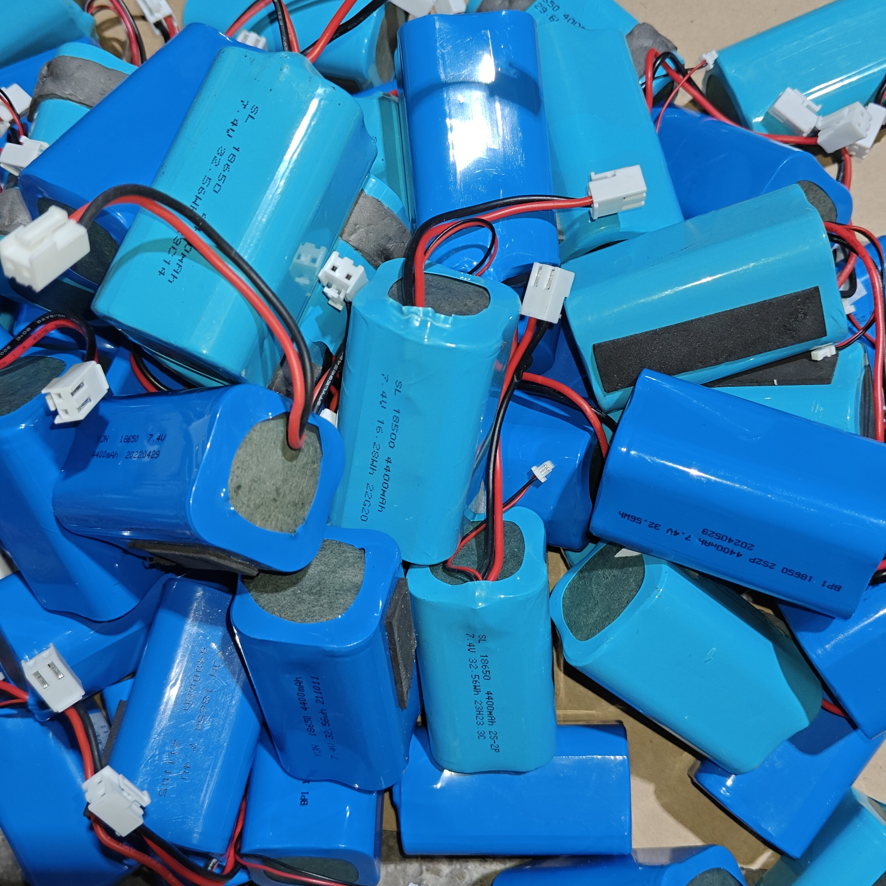 二手7.4V 4000毫安 扫地机电池 4个18650  Diy