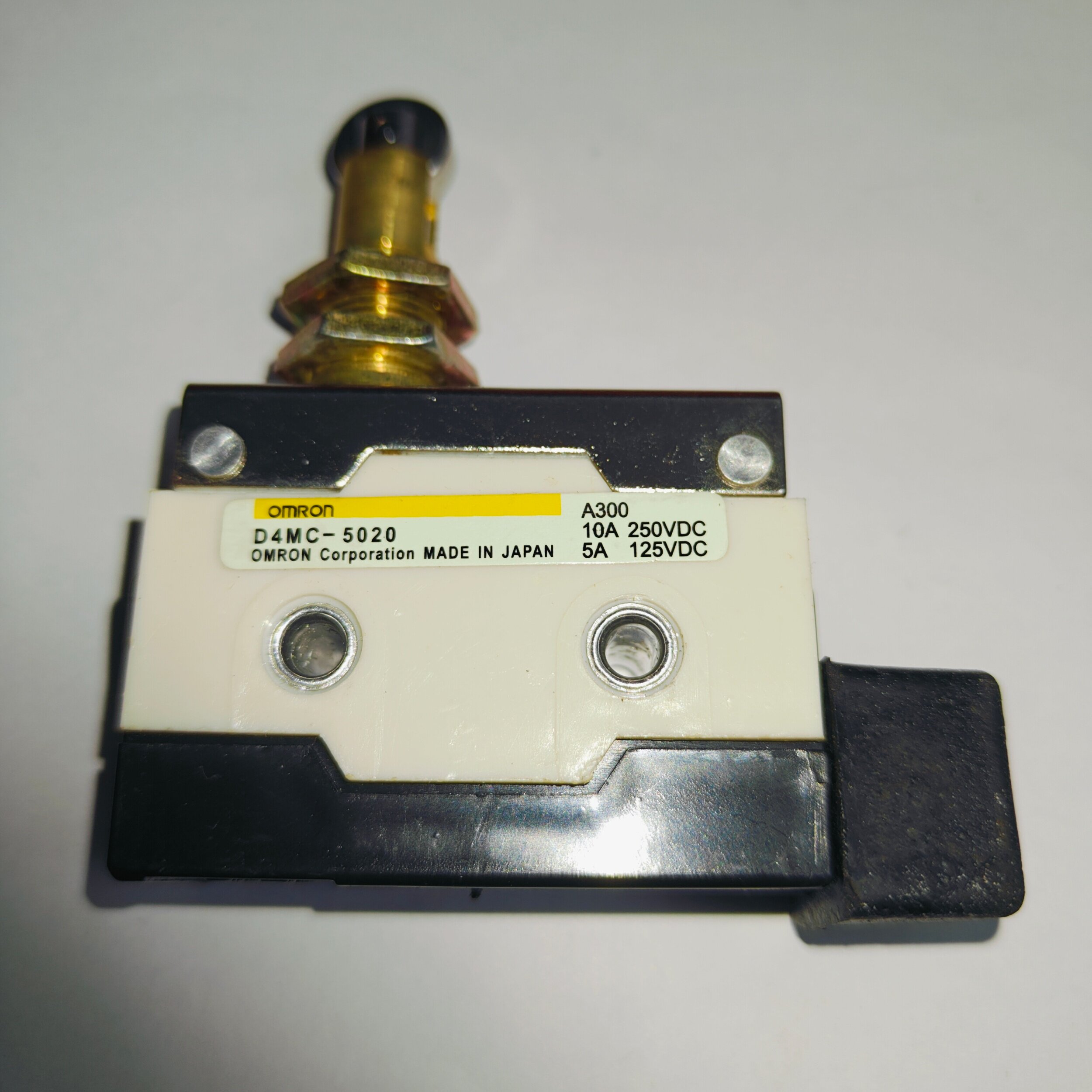 欧姆龙 D4MC-5020 250V10A 微动行程开关 减压玩具