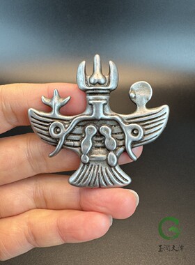 尼泊尔藏式天铁大鹏鸟吊坠藏式随身护法项坠大鹏金翅鸟托甲件挂坠