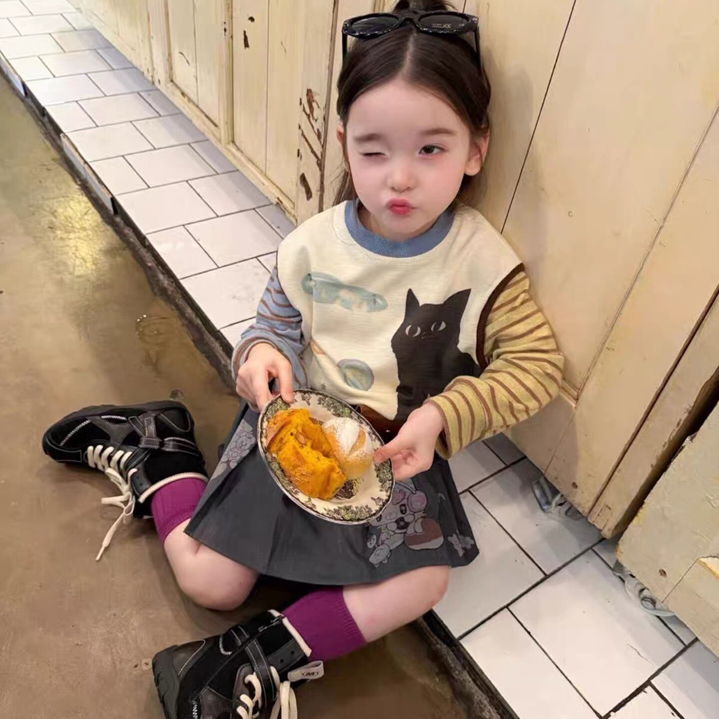 女童纯棉长袖T恤打底衫时髦2026新款洋气宝宝卡通圆领上衣百褶裙