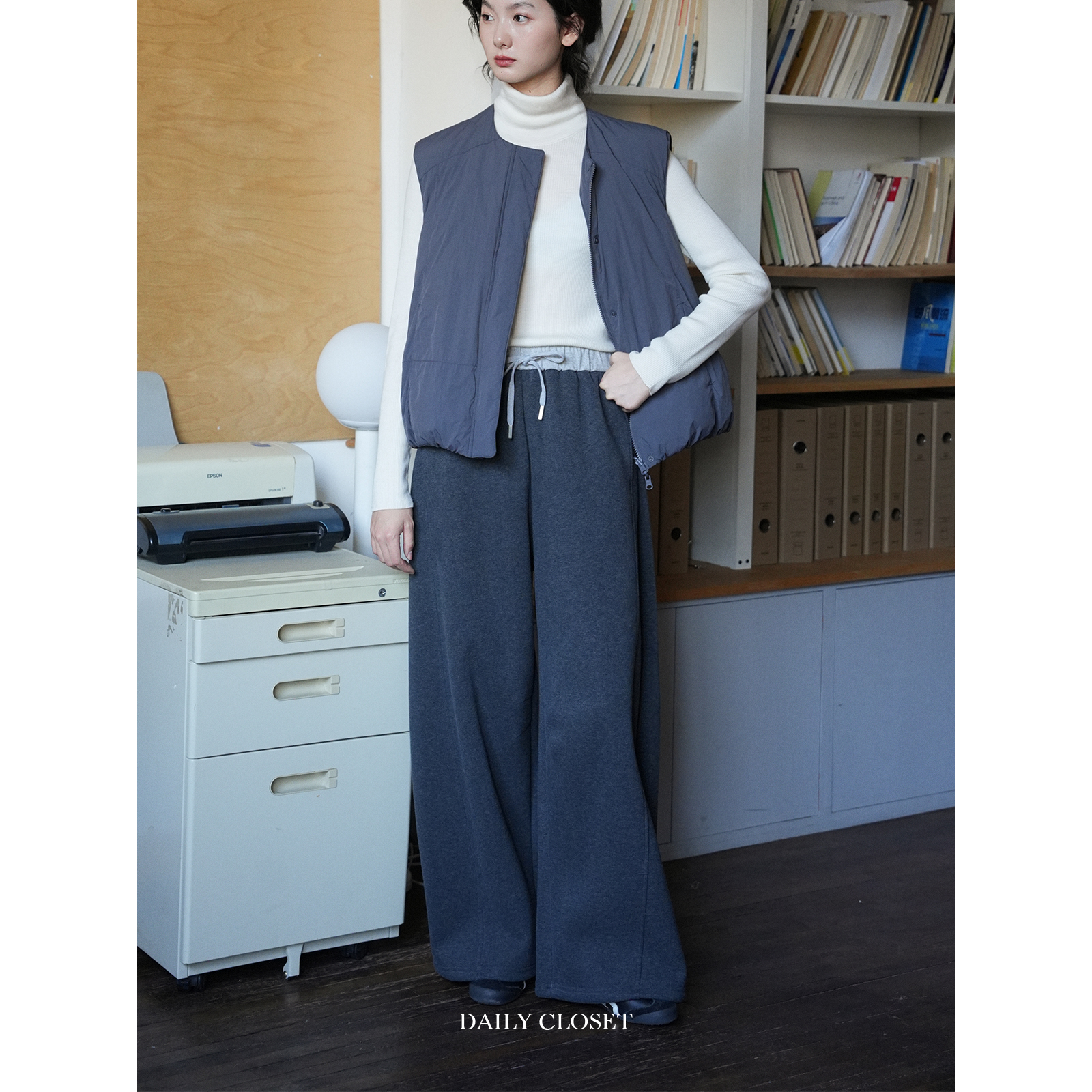 质感显瘦针织抓绒松紧腰休闲裤